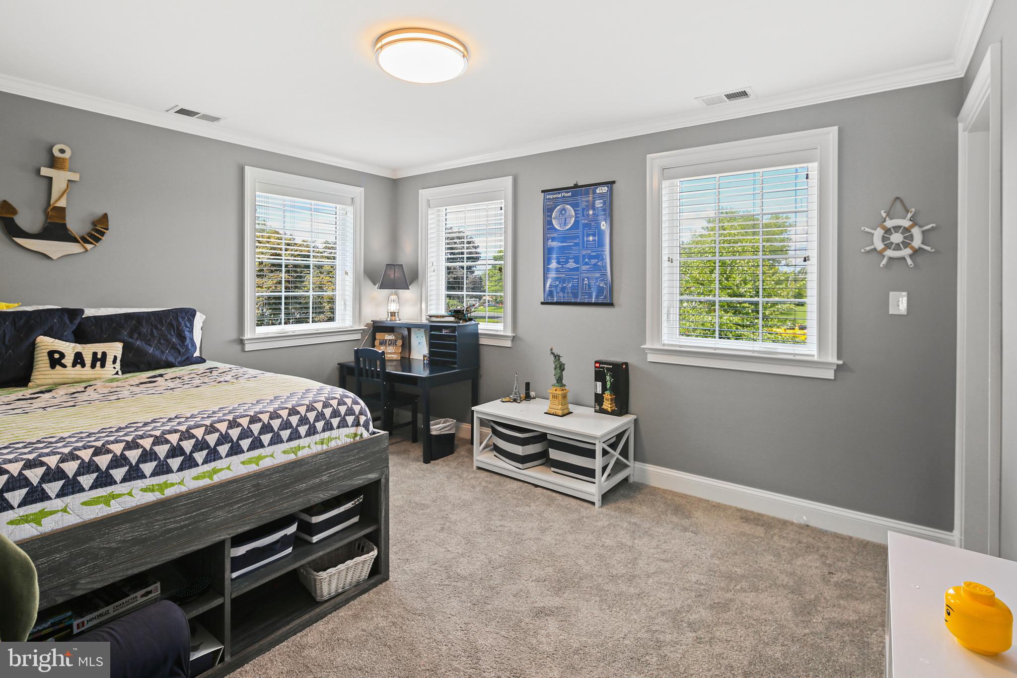 MOUNT HEBRON - Residential