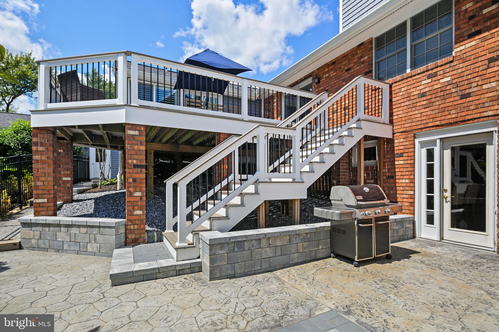 MOUNT HEBRON - Residential