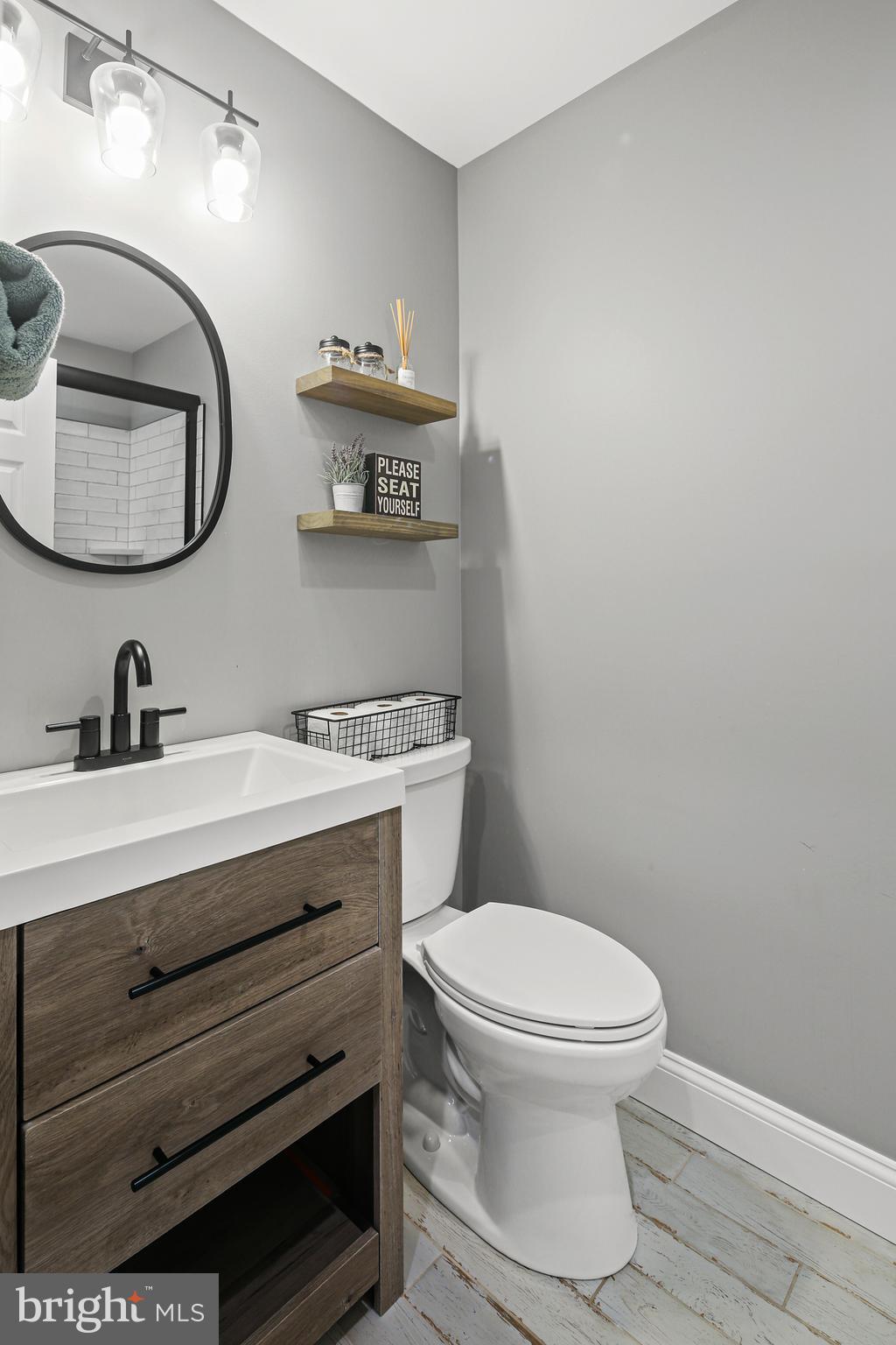 MOUNT HEBRON - Residential