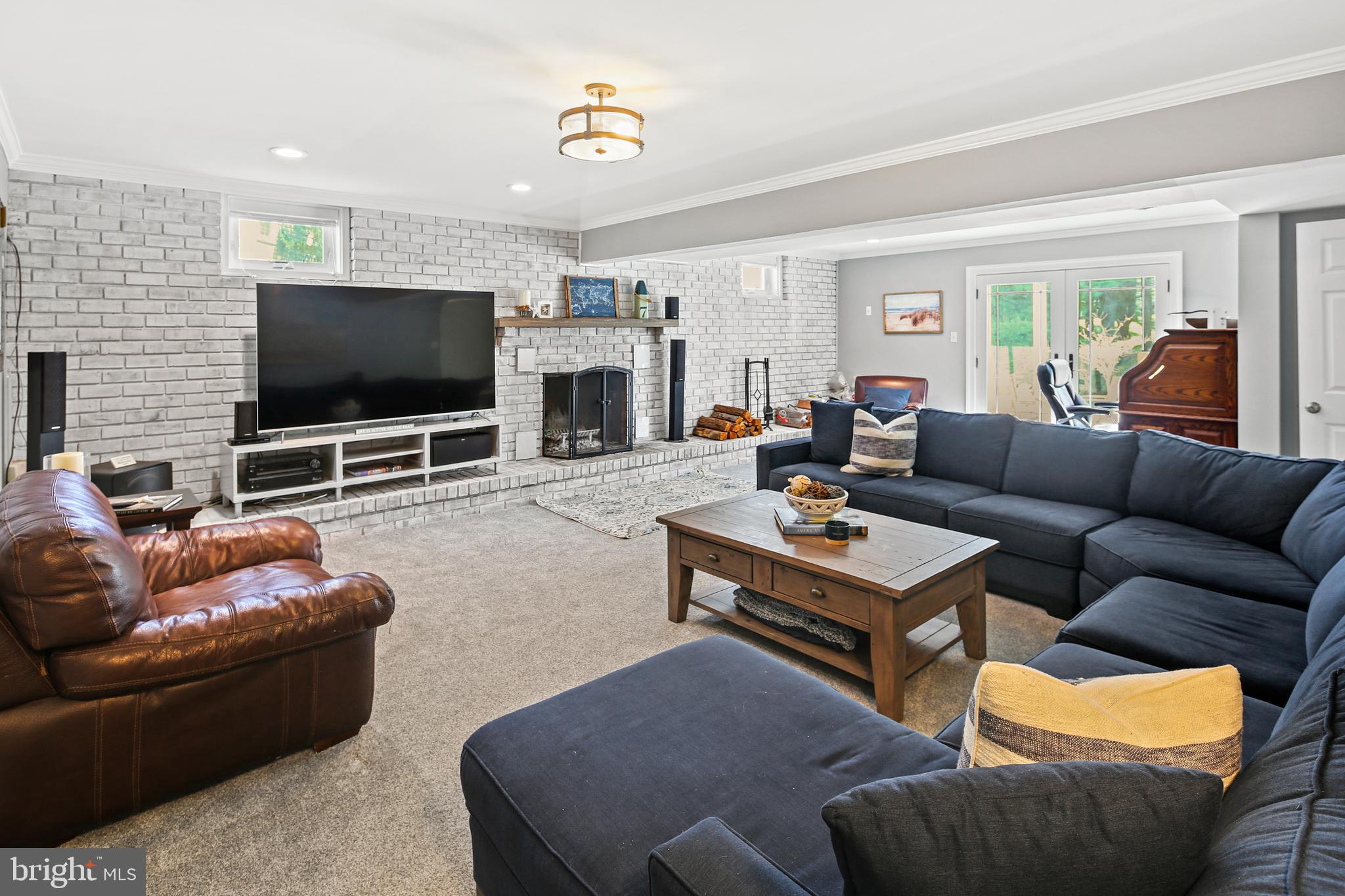 MOUNT HEBRON - Residential