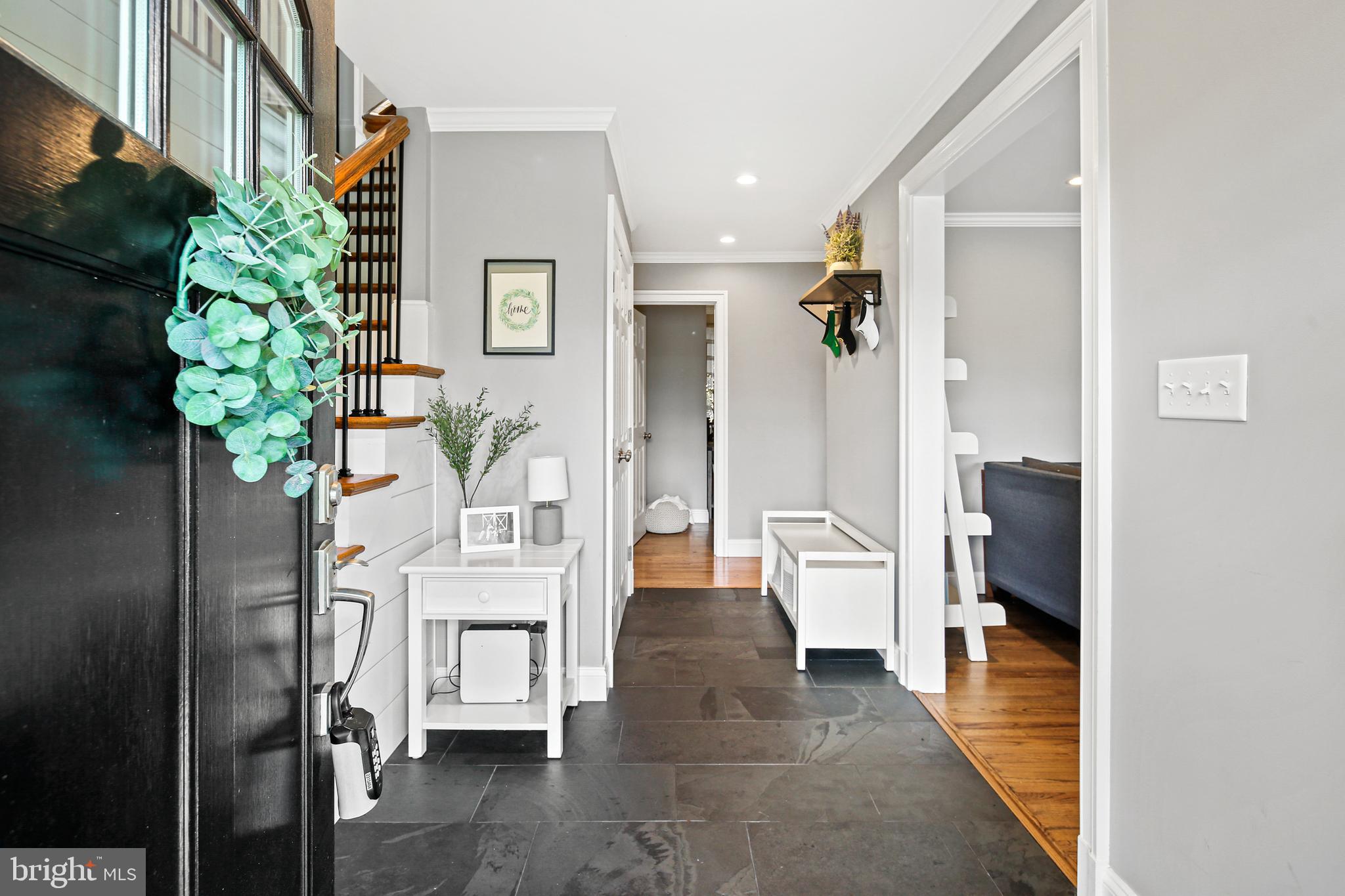 MOUNT HEBRON - Residential