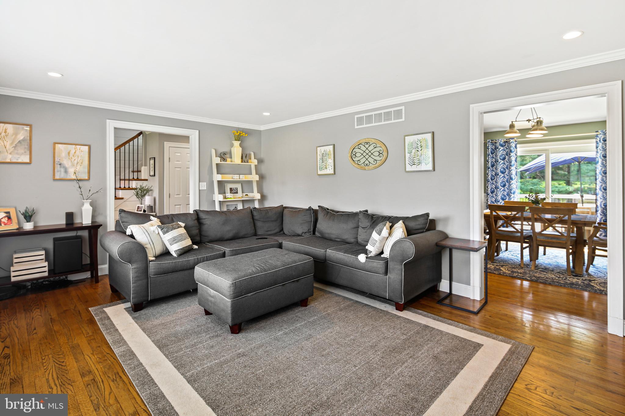 MOUNT HEBRON - Residential