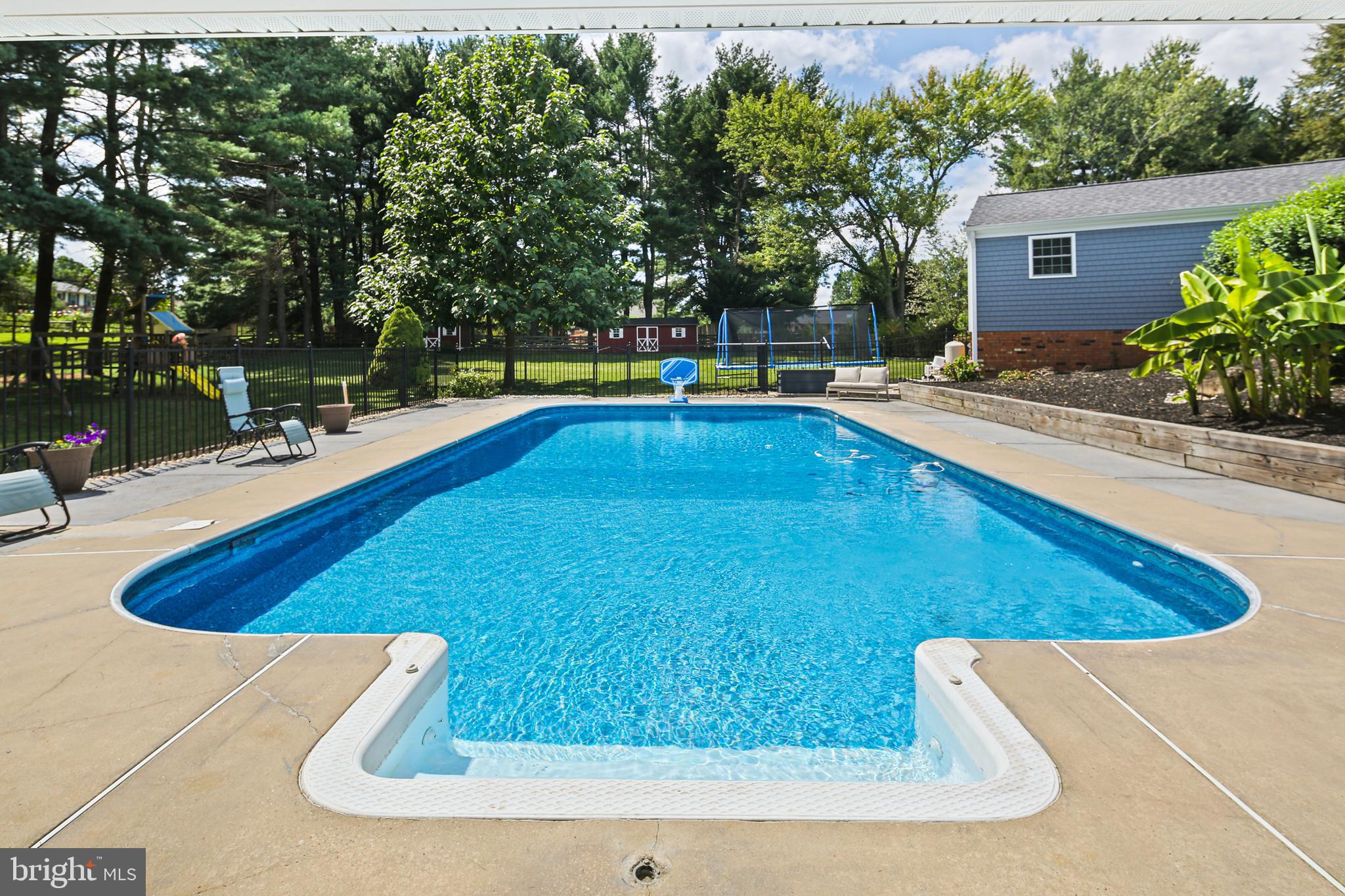 MOUNT HEBRON - Residential