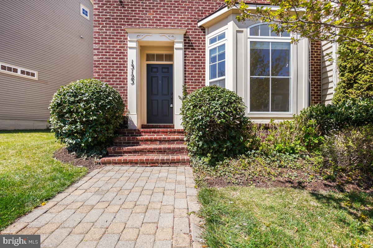 13123 CLARKSBURG SQUARE ROAD