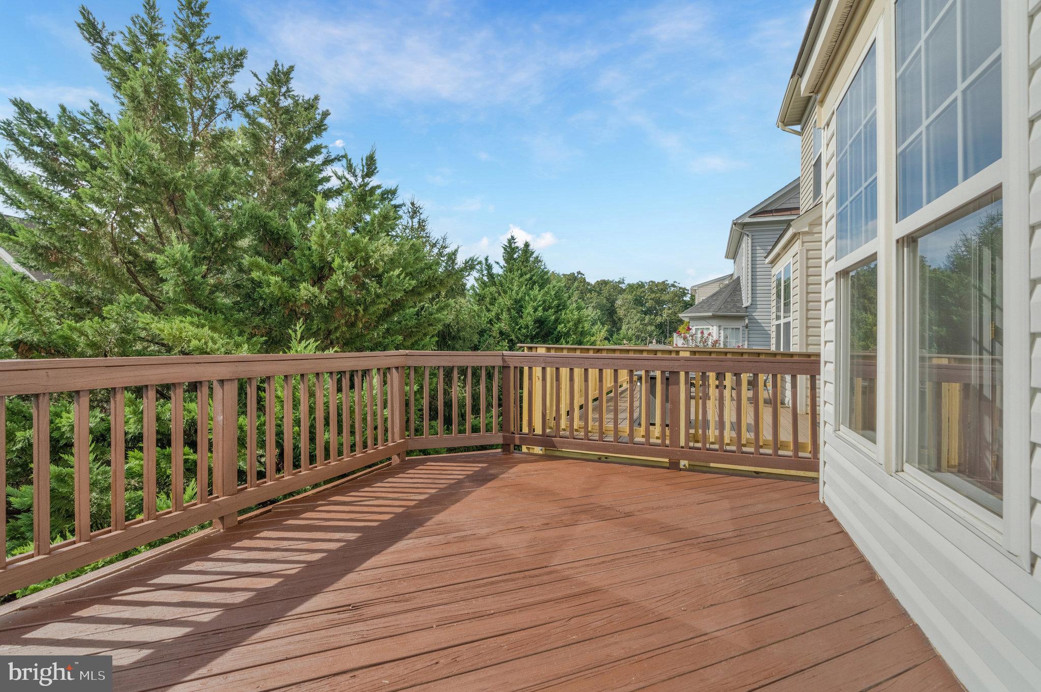 NORTHLAKE - Residential