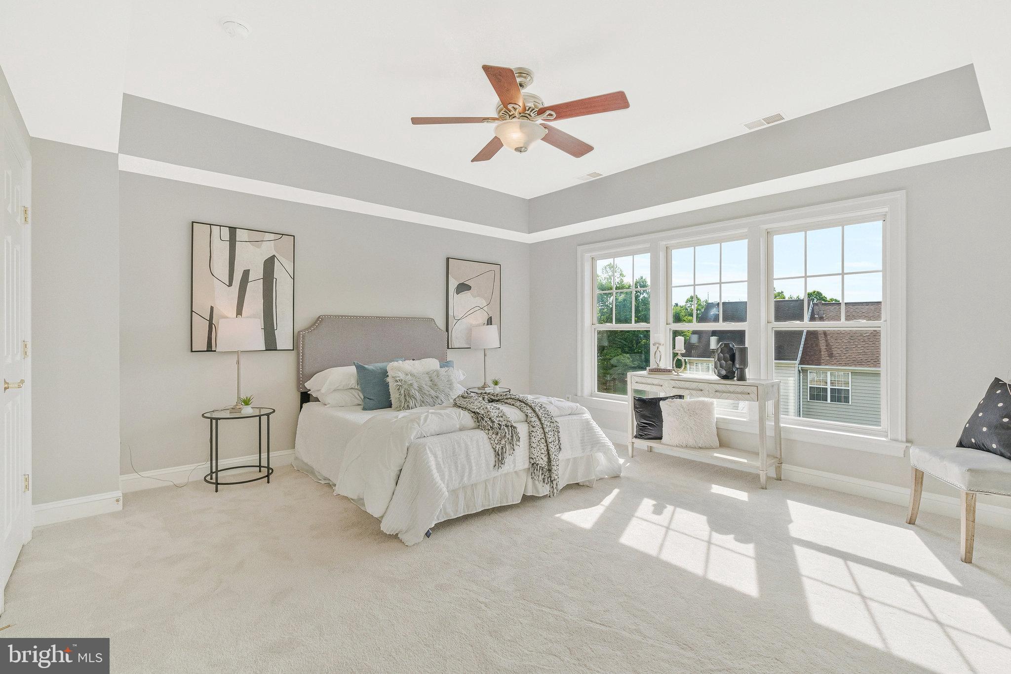 NORTHLAKE - Residential