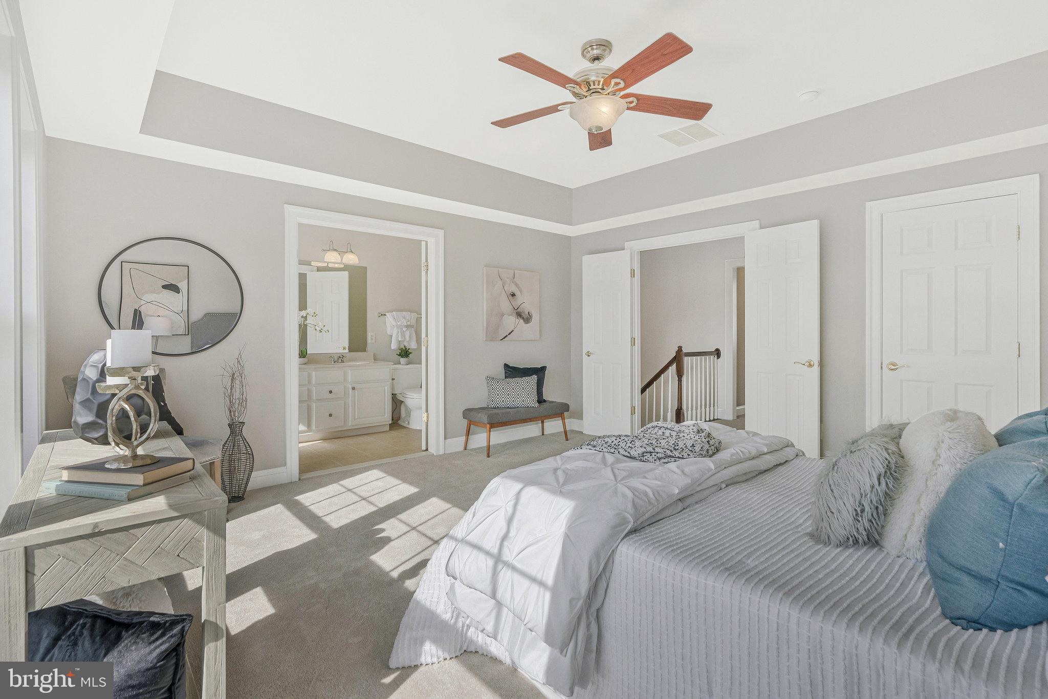 NORTHLAKE - Residential