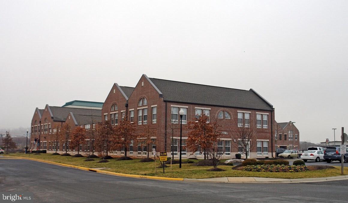 Photo 1 of 12 — 21165 WHITFIELD PLACE 207, STERLING, VA 20165