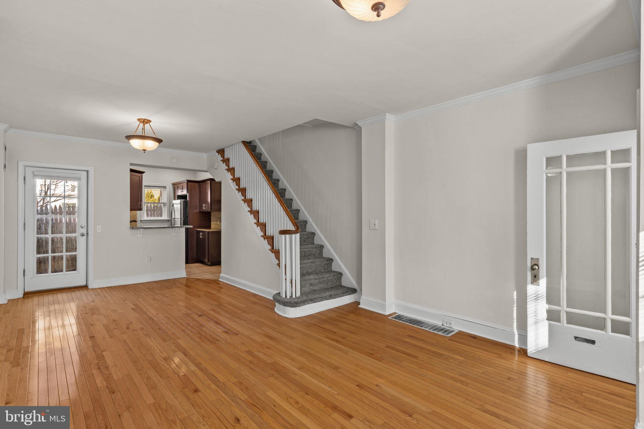 ART MUSEUM AREA - Residential