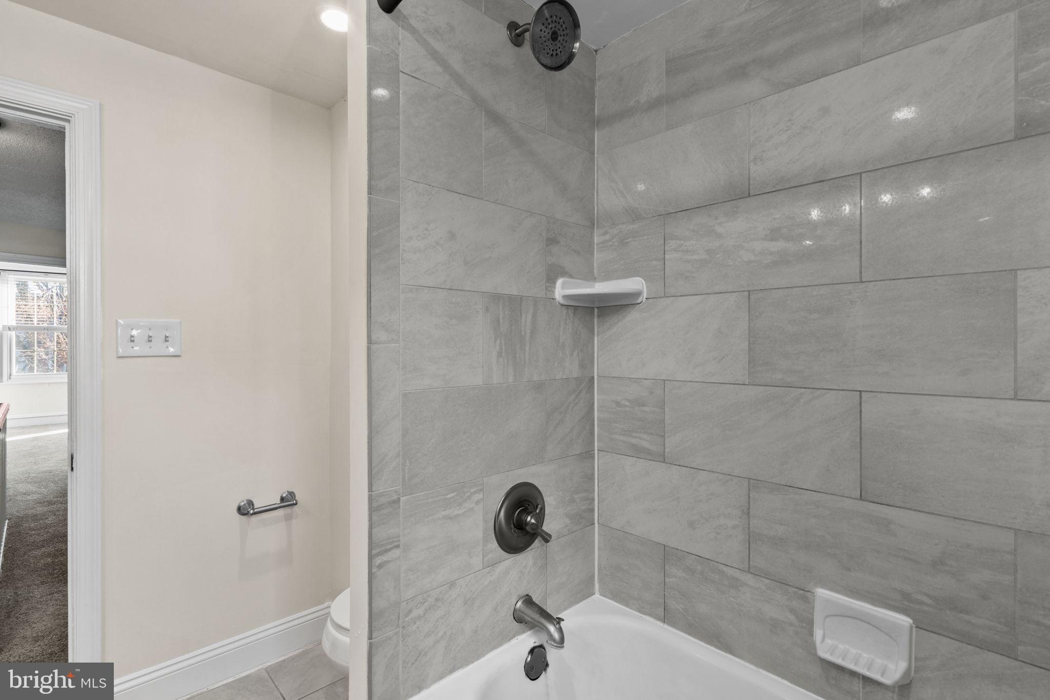 ART MUSEUM AREA - Residential