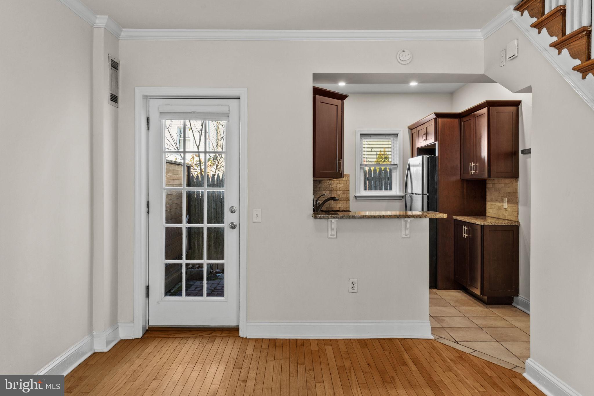 ART MUSEUM AREA - Residential