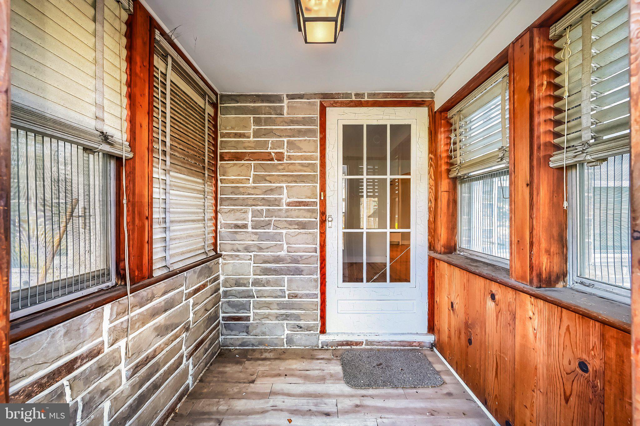 225 COLGATE AVENUE
