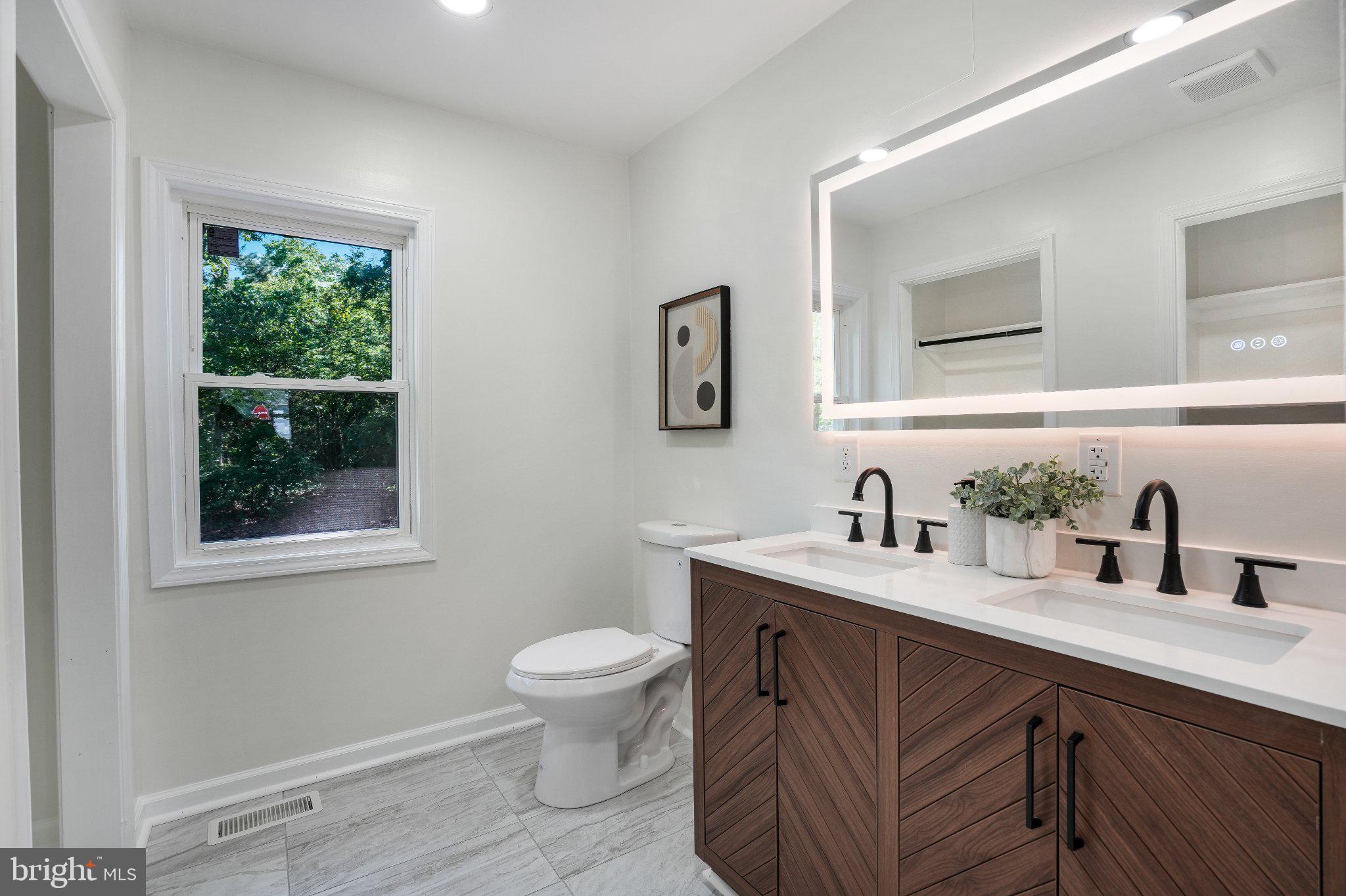 KING KENNEDY ESTATES - Residential
