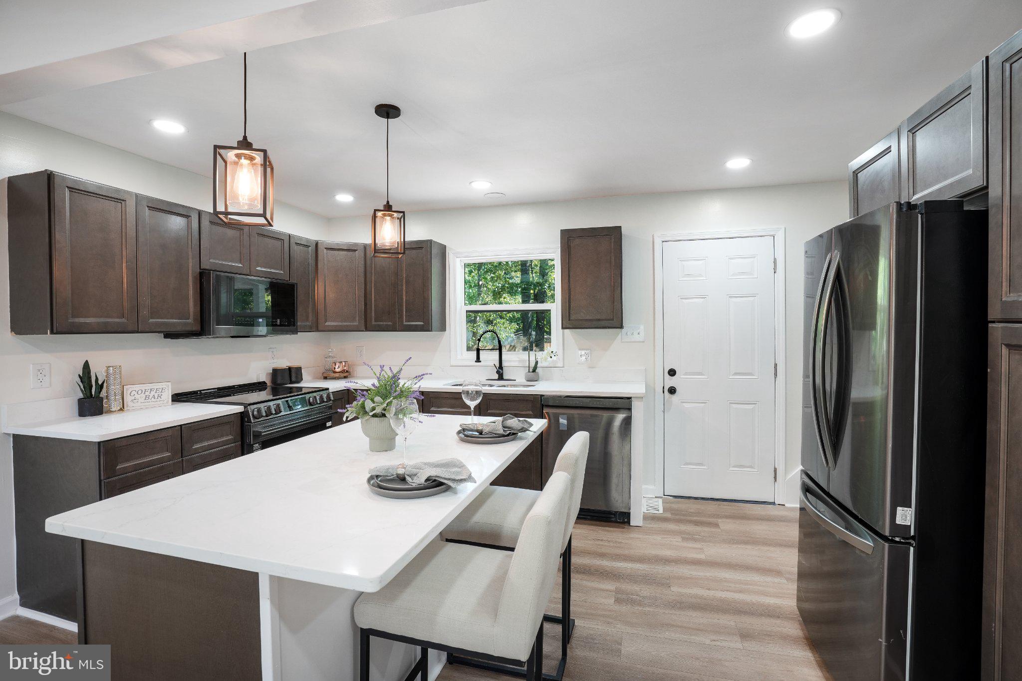 KING KENNEDY ESTATES - Residential