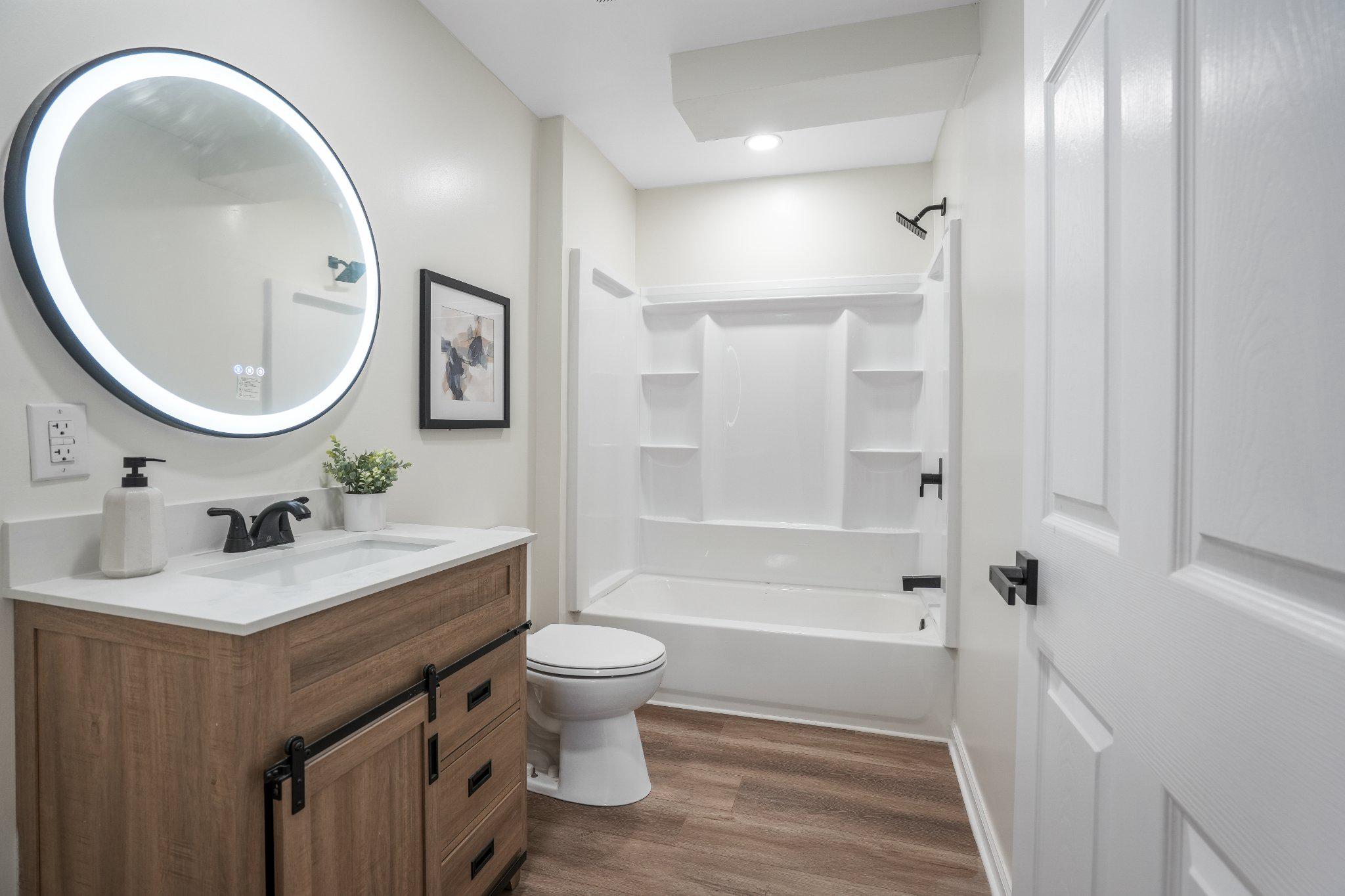 KING KENNEDY ESTATES - Residential