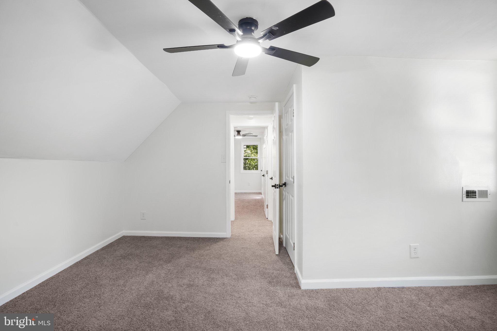 KING KENNEDY ESTATES - Residential