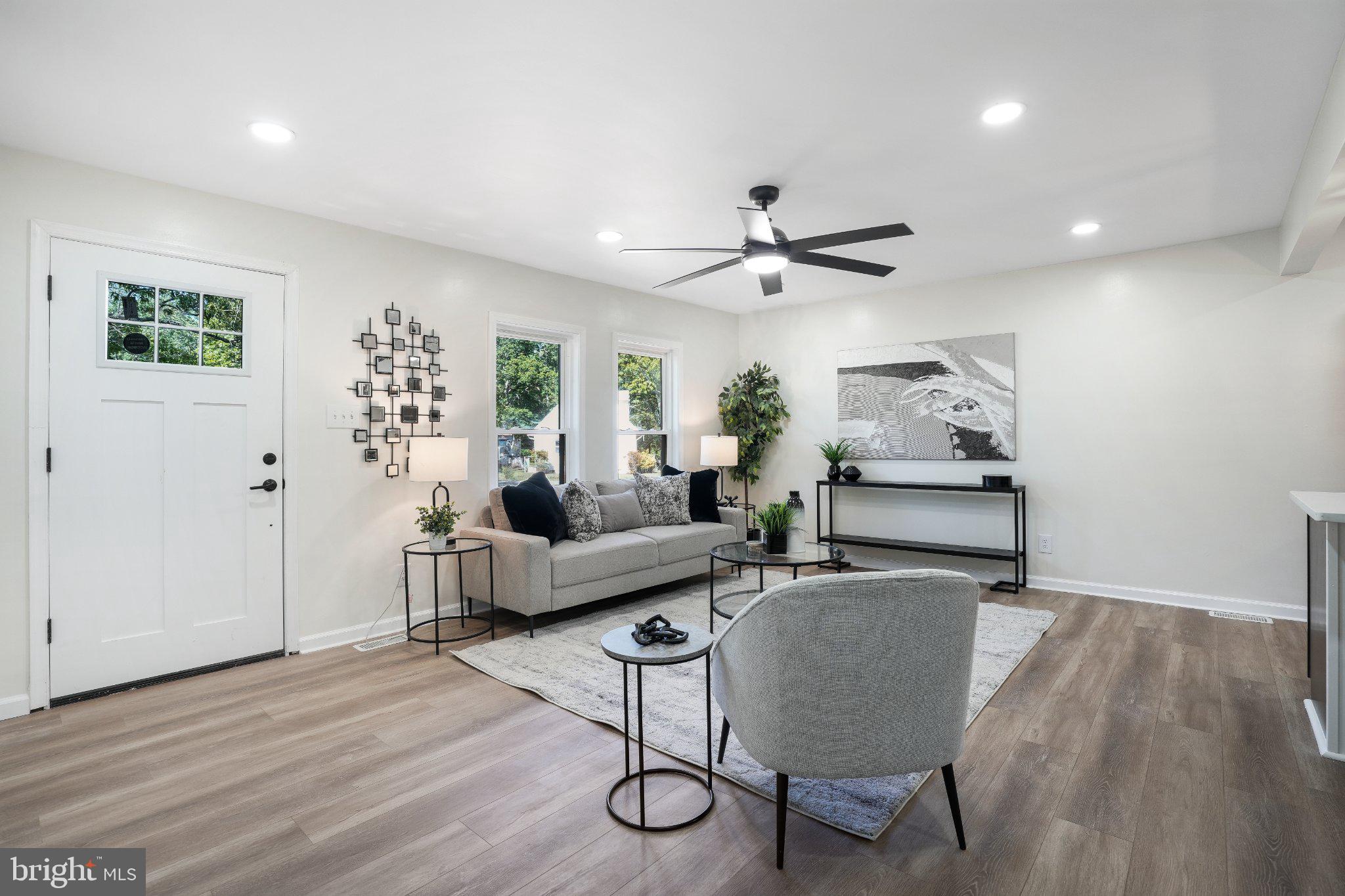 KING KENNEDY ESTATES - Residential