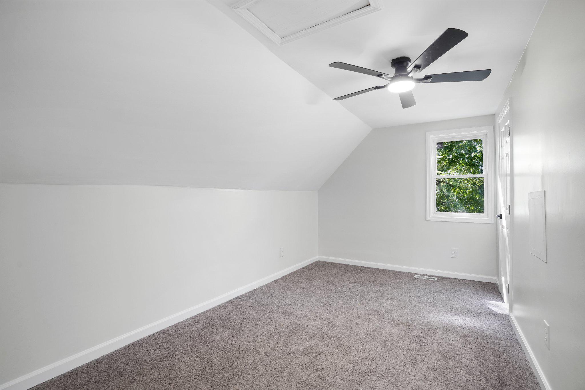 KING KENNEDY ESTATES - Residential