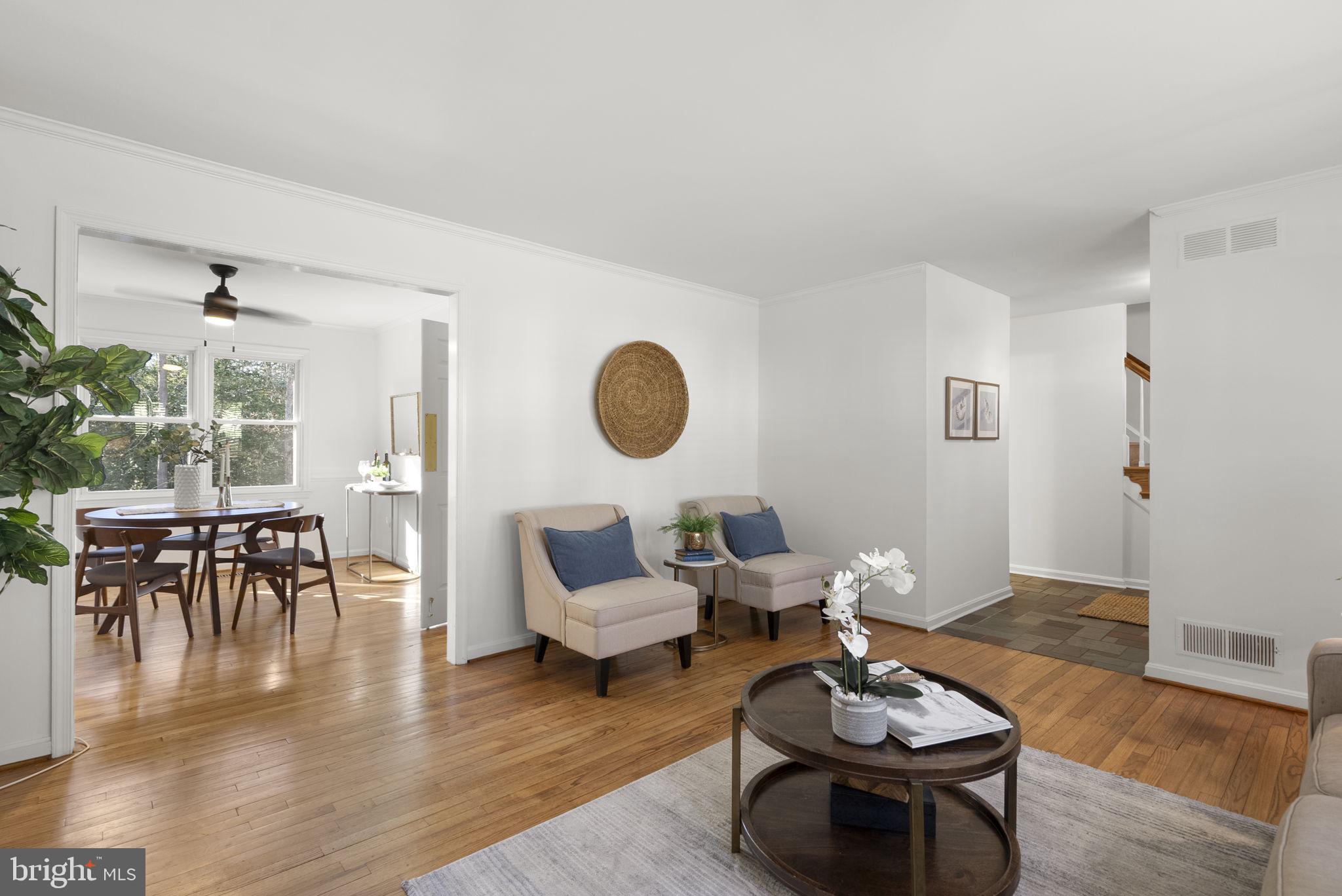 OAK HILL - Residential