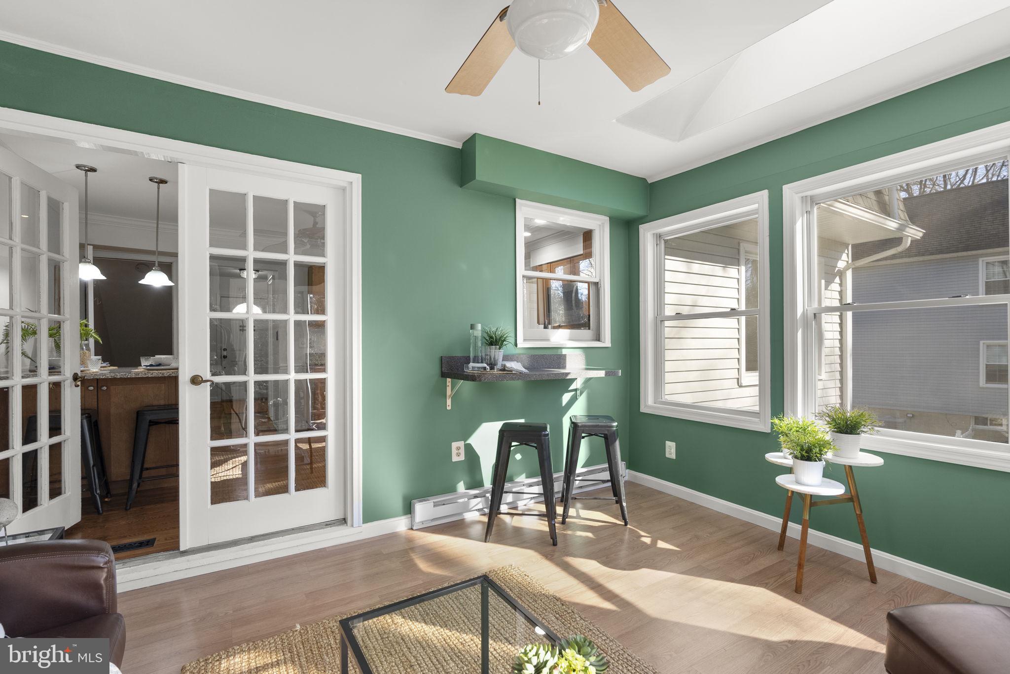 OAK HILL - Residential