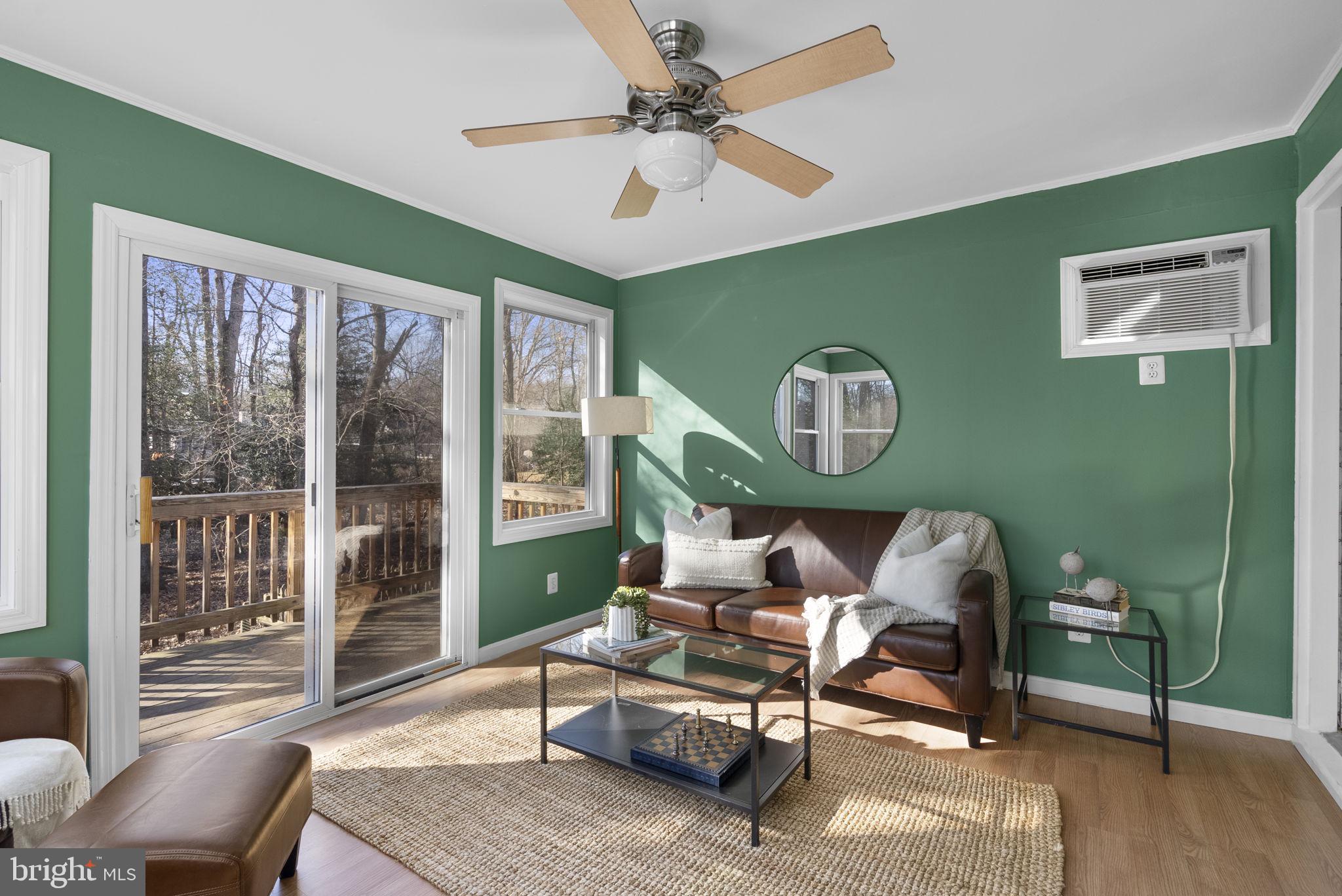 OAK HILL - Residential