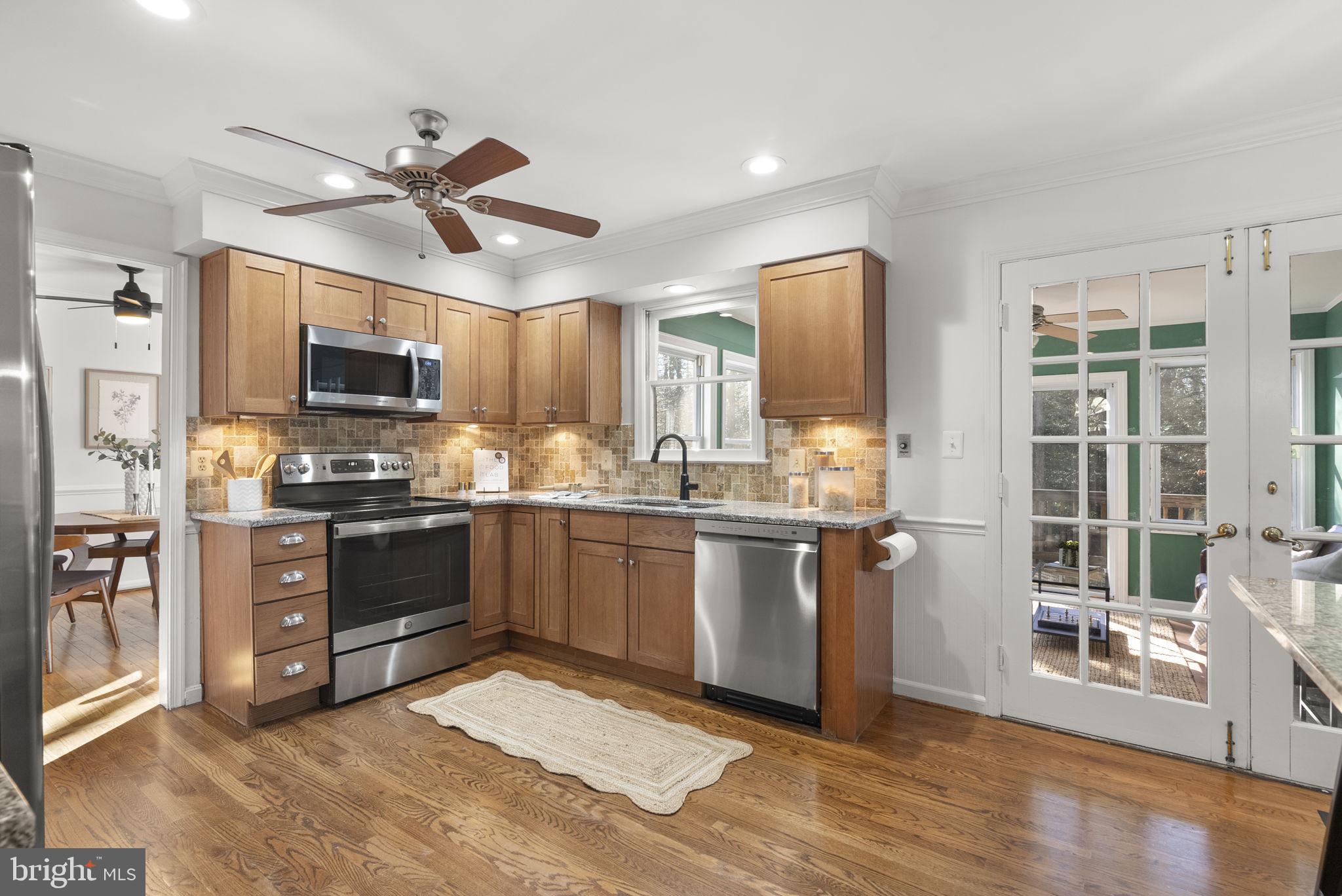 OAK HILL - Residential