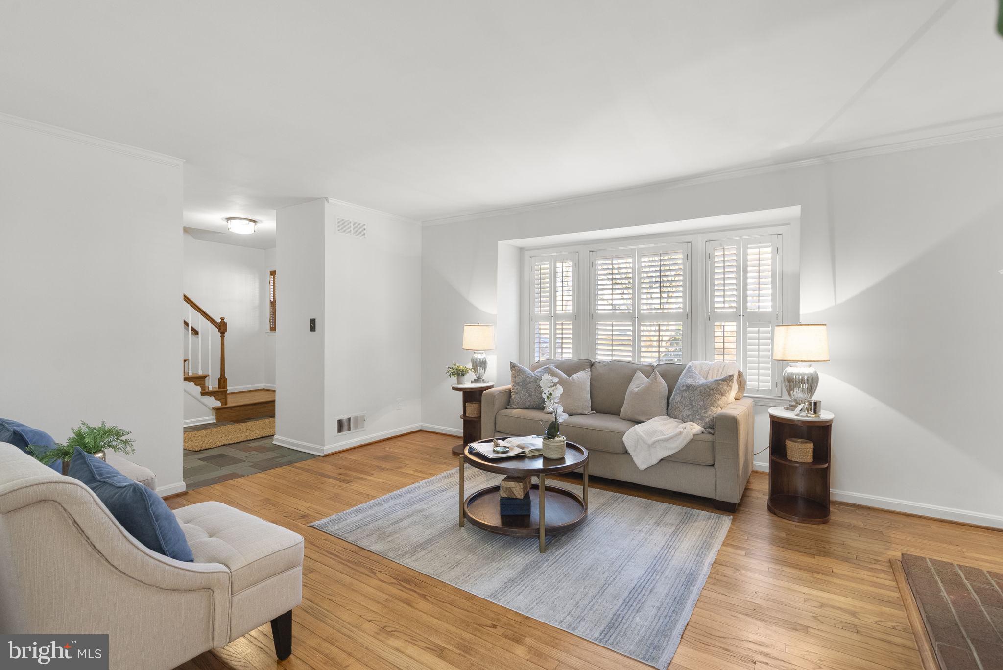 OAK HILL - Residential