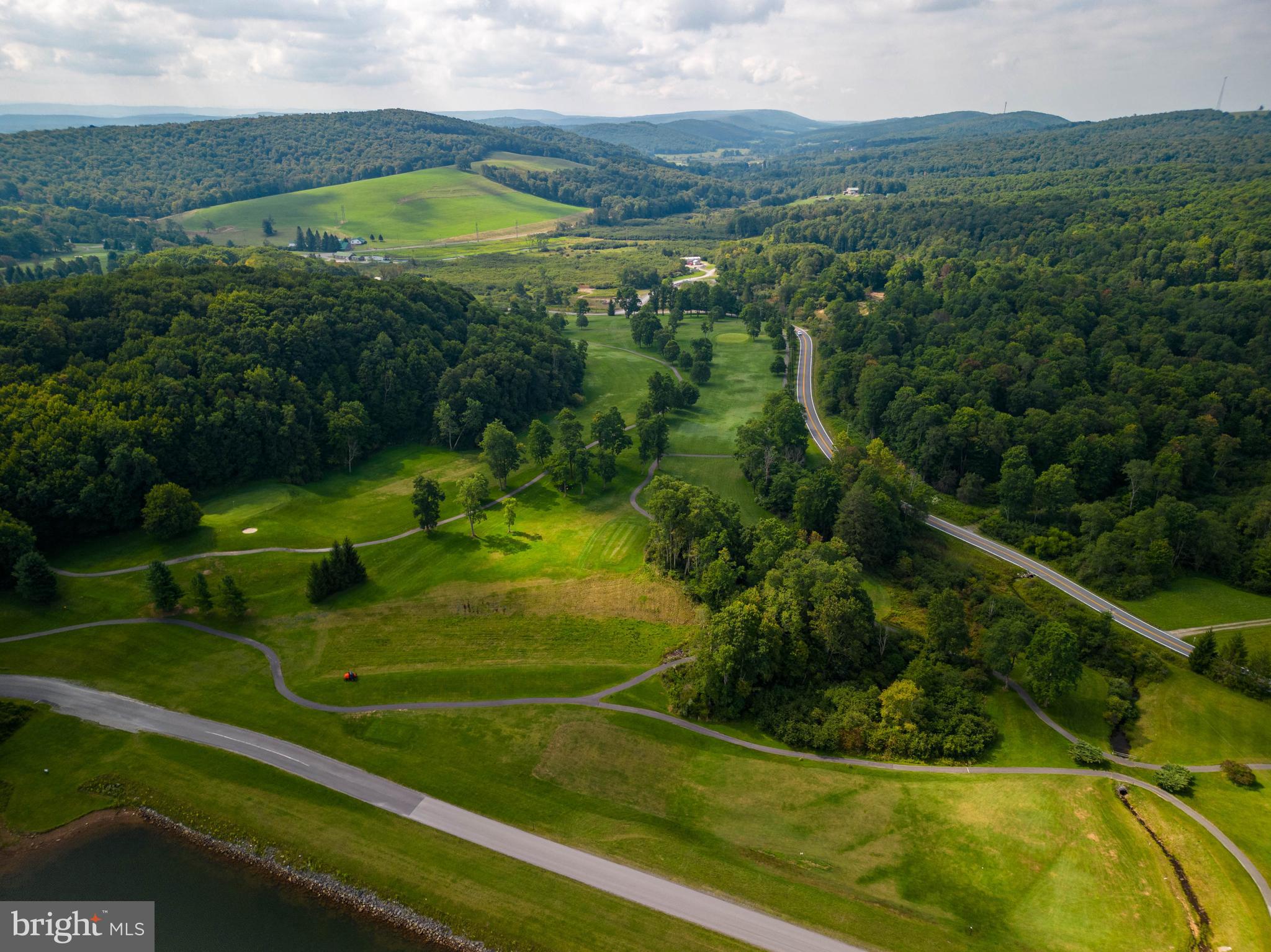 ALPINE LAKE  RESORT - Residential