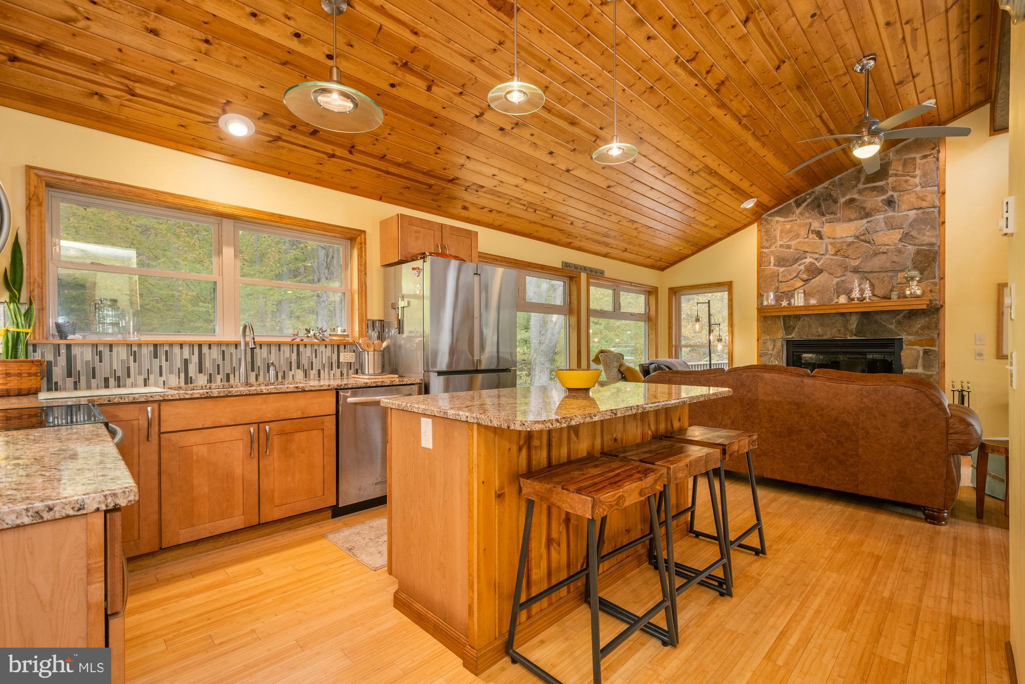 ALPINE LAKE  RESORT - Residential