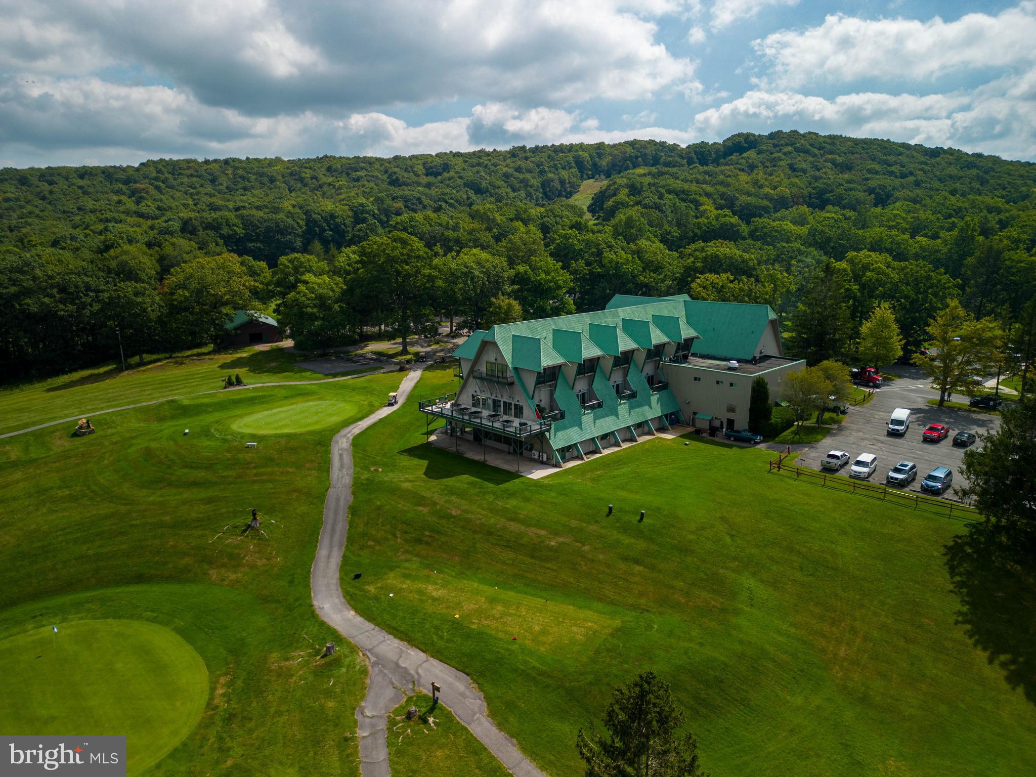 ALPINE LAKE  RESORT - Residential