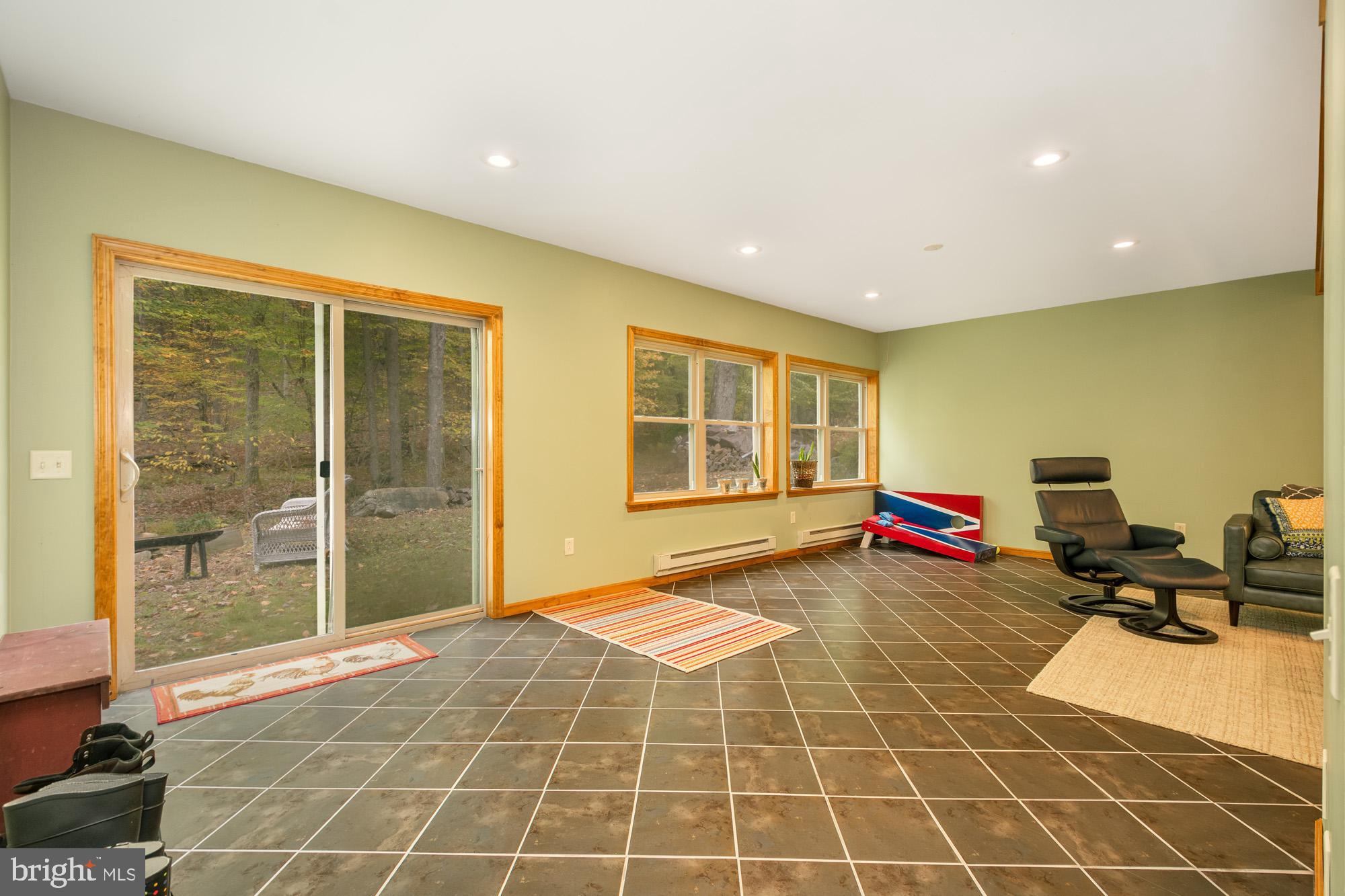 ALPINE LAKE  RESORT - Residential