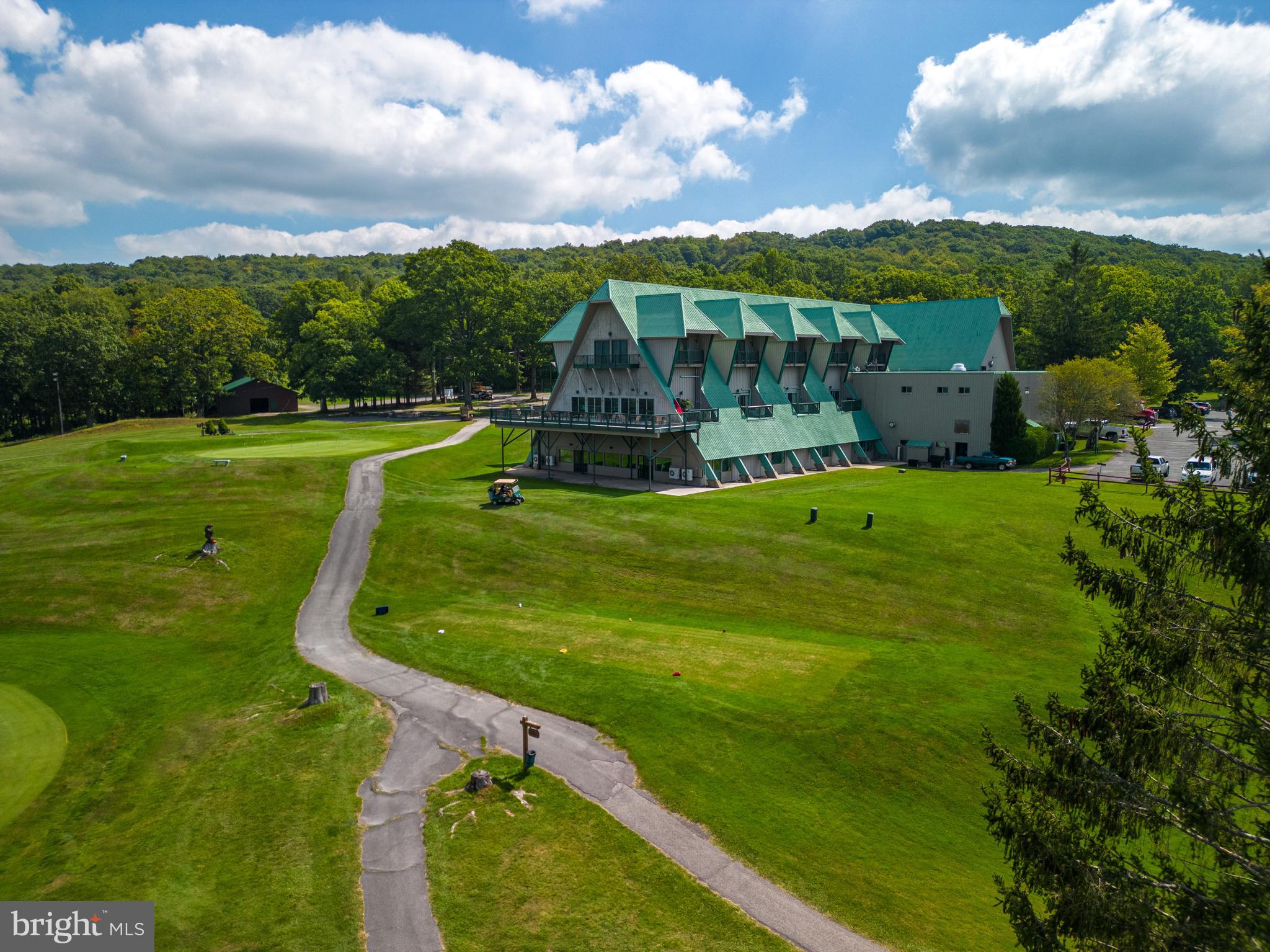 ALPINE LAKE  RESORT - Residential