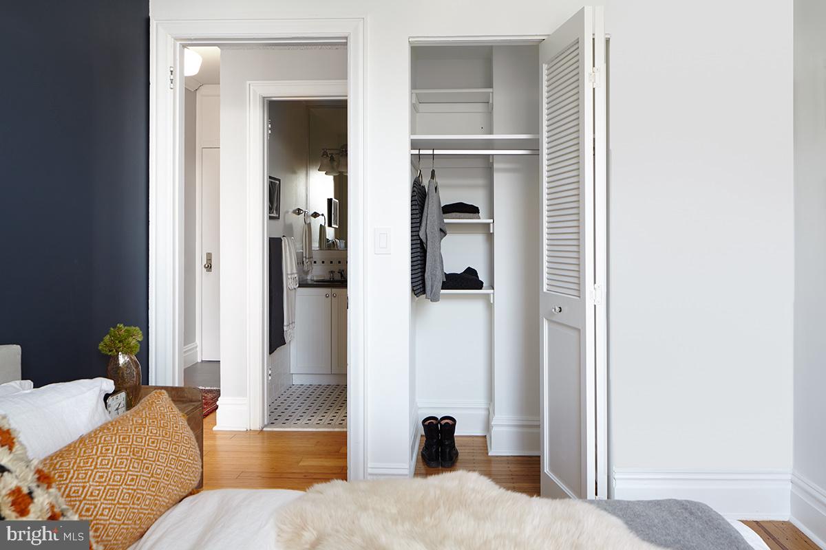 RITTENHOUSE SQUARE - Residential Lease