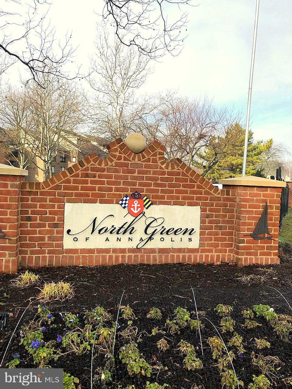 NORTH GREEN CONDOMINIUMS - Residential Lease