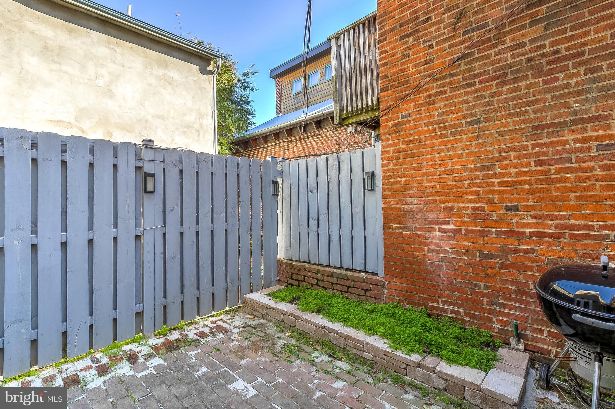 FEDERAL HILL HISTORIC DISTRICT - Residential