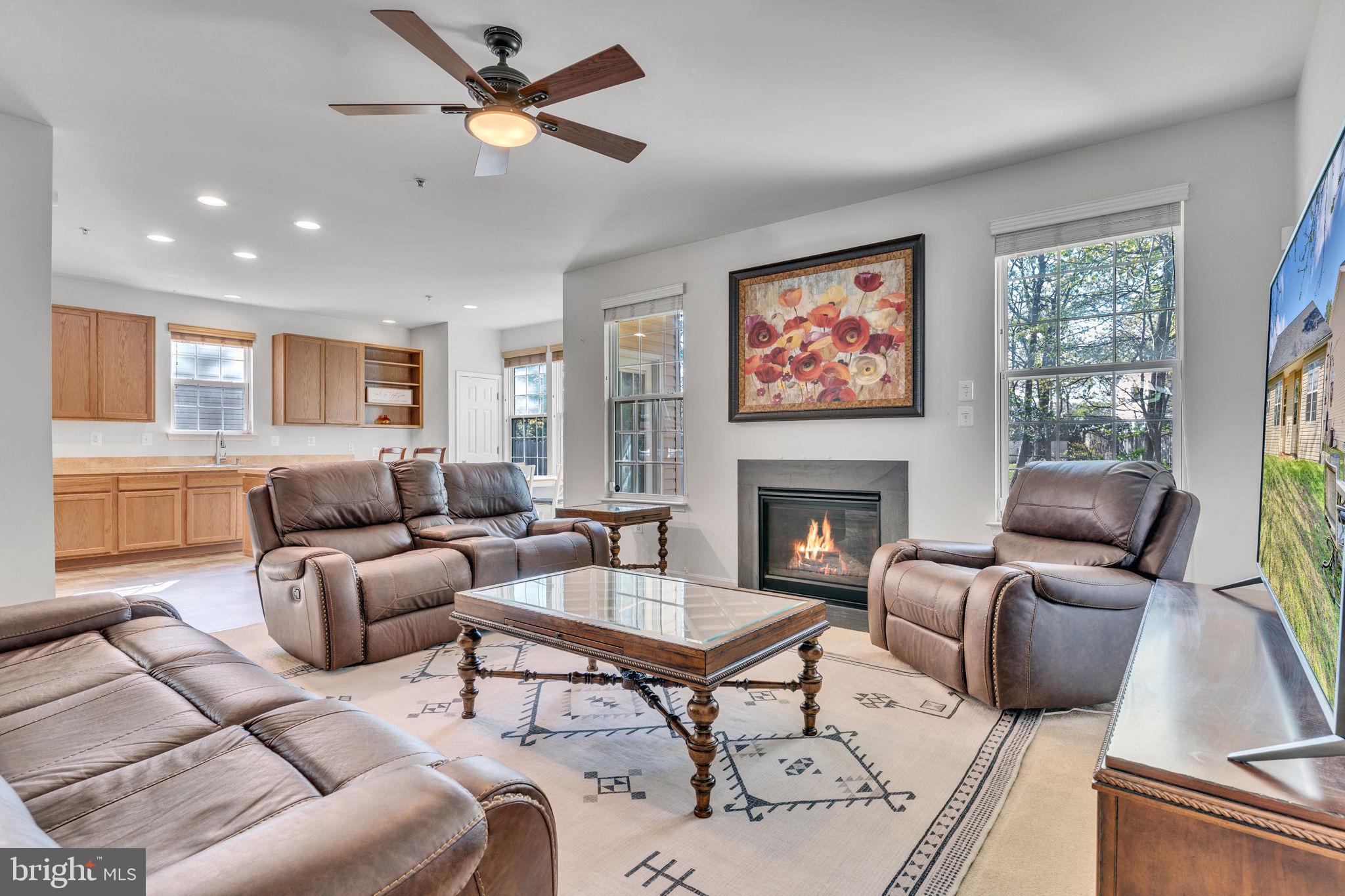 BEVERLY HILLS - Residential