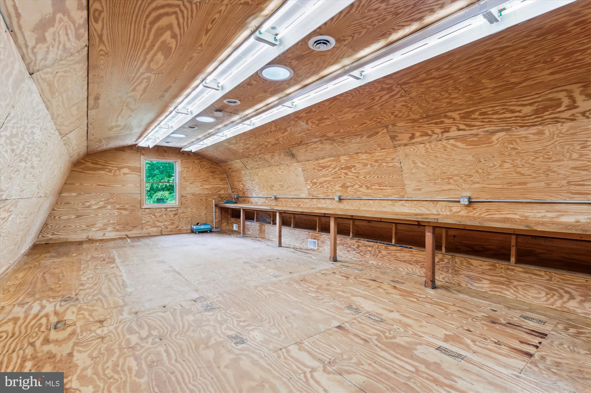 MILLER HEIGHTS - Residential