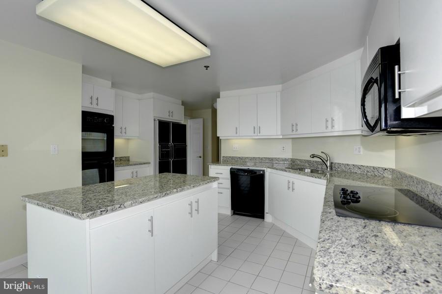 SOMERSET HOUSE 2 - Residential Lease