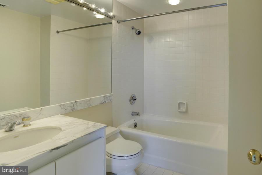 SOMERSET HOUSE 2 - Residential Lease