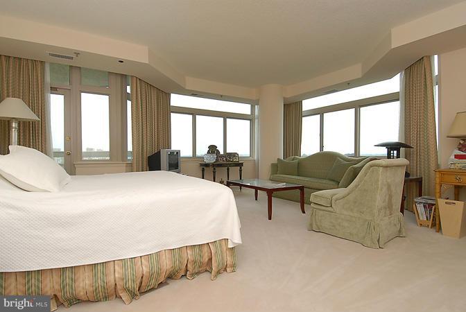 SOMERSET HOUSE 2 - Residential Lease