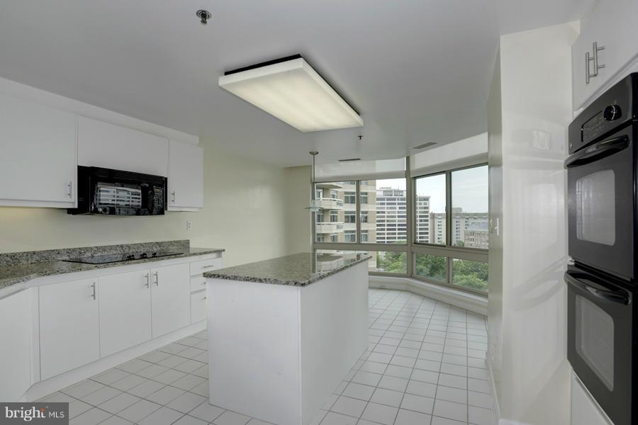 SOMERSET HOUSE 2 - Residential Lease