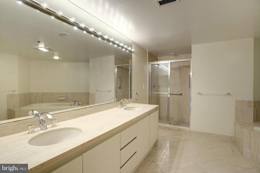 SOMERSET HOUSE 2 - Residential Lease