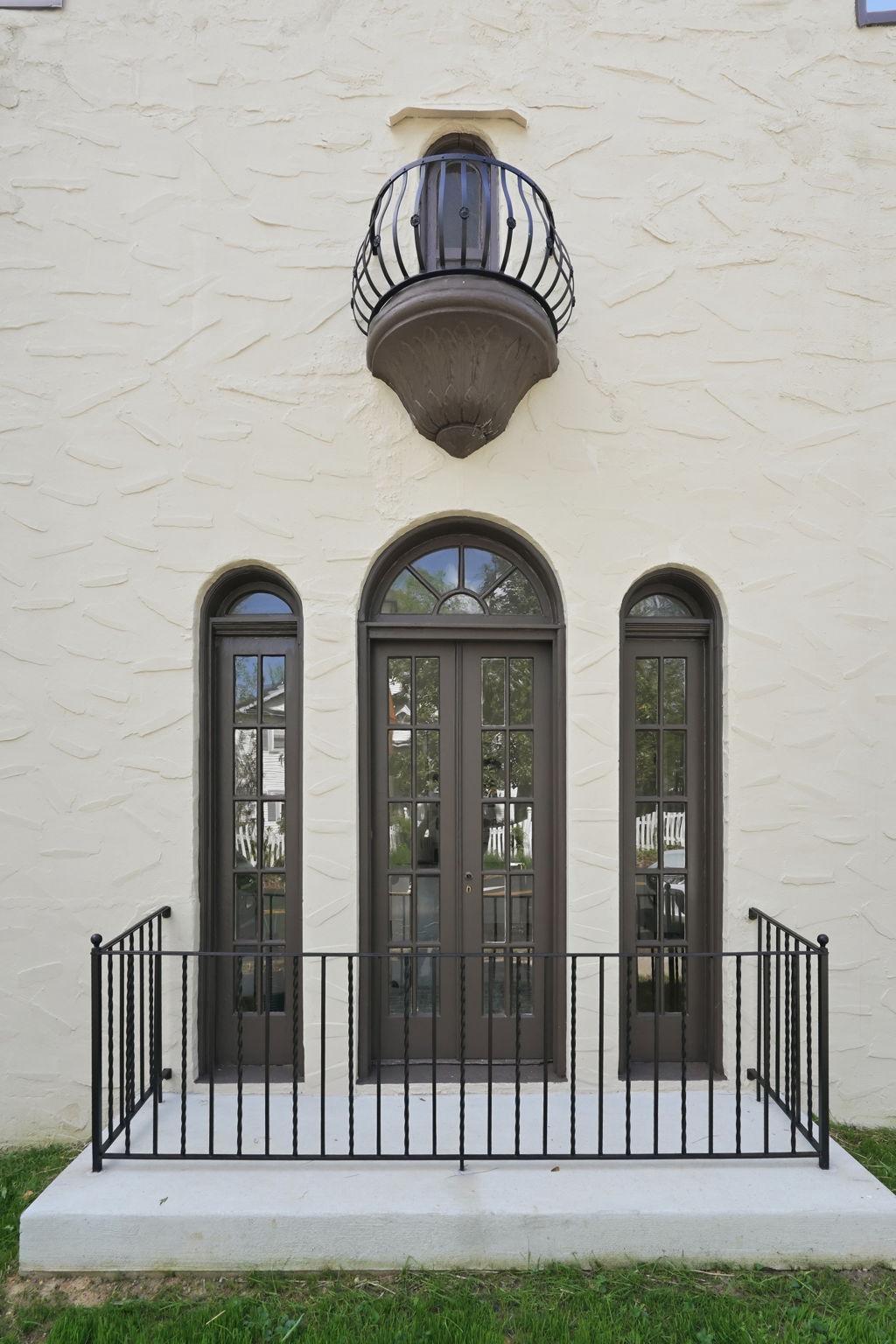 LYON VILLAGE - Residential