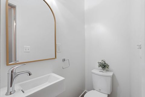 Tiny photo for 1611 N Highland Street N, ARLINGTON, VA 22201 (MLS # VAAR2071556)