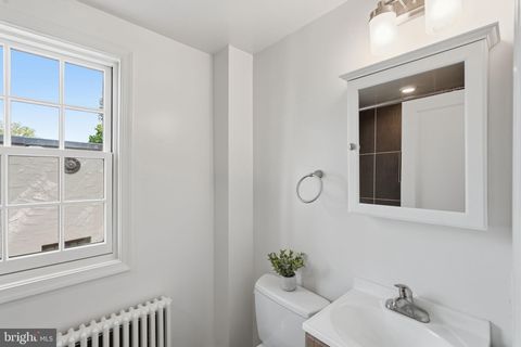 Tiny photo for 1611 N Highland Street N, ARLINGTON, VA 22201 (MLS # VAAR2071556)