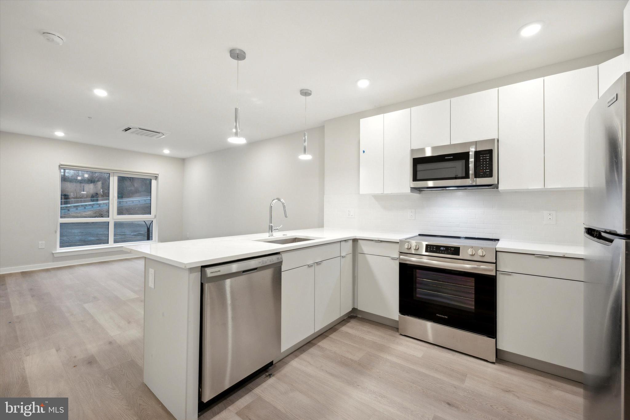 3449 SCOTTS LANE A403