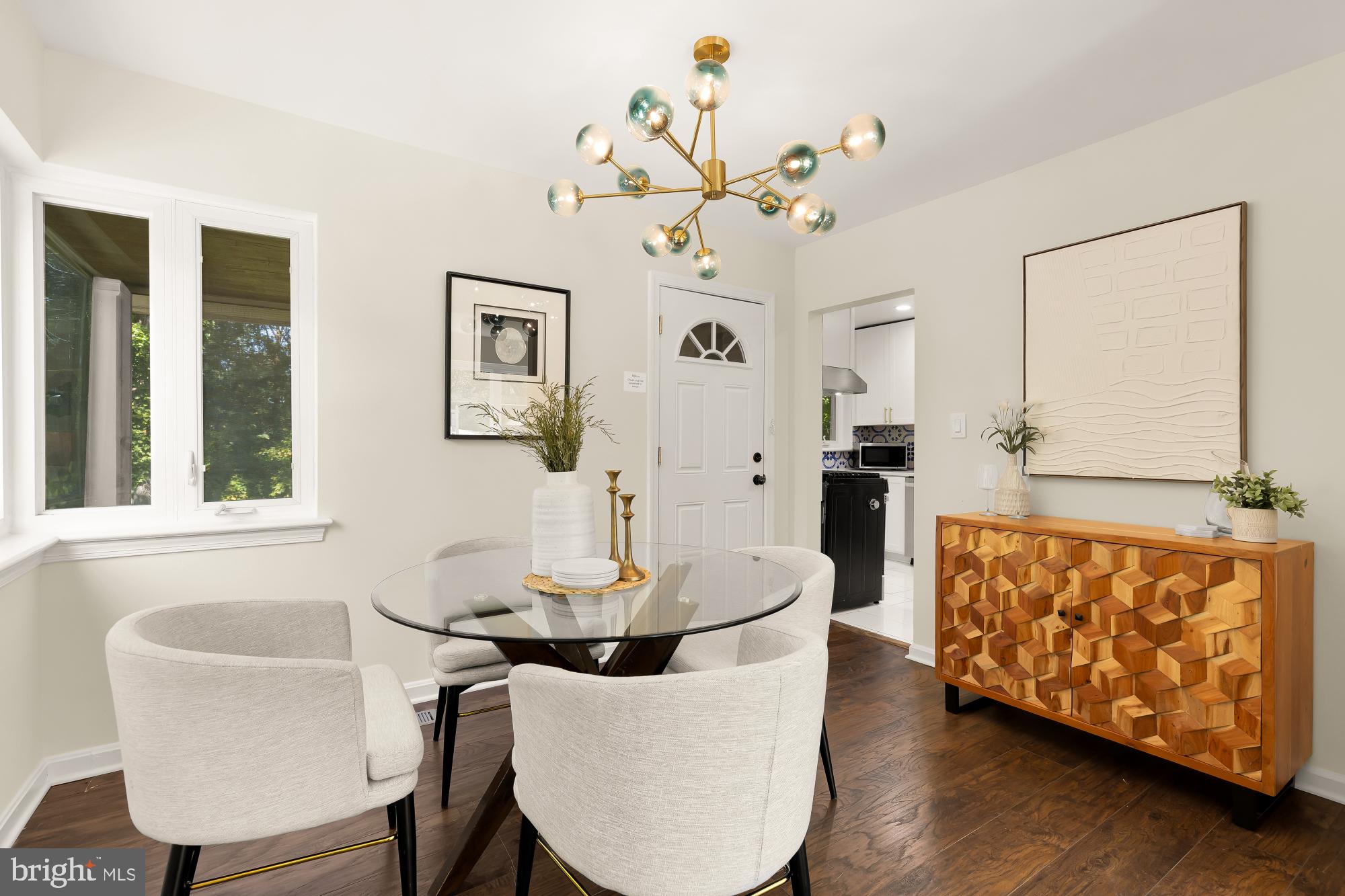 UNIVERSITY HILLS - Residential