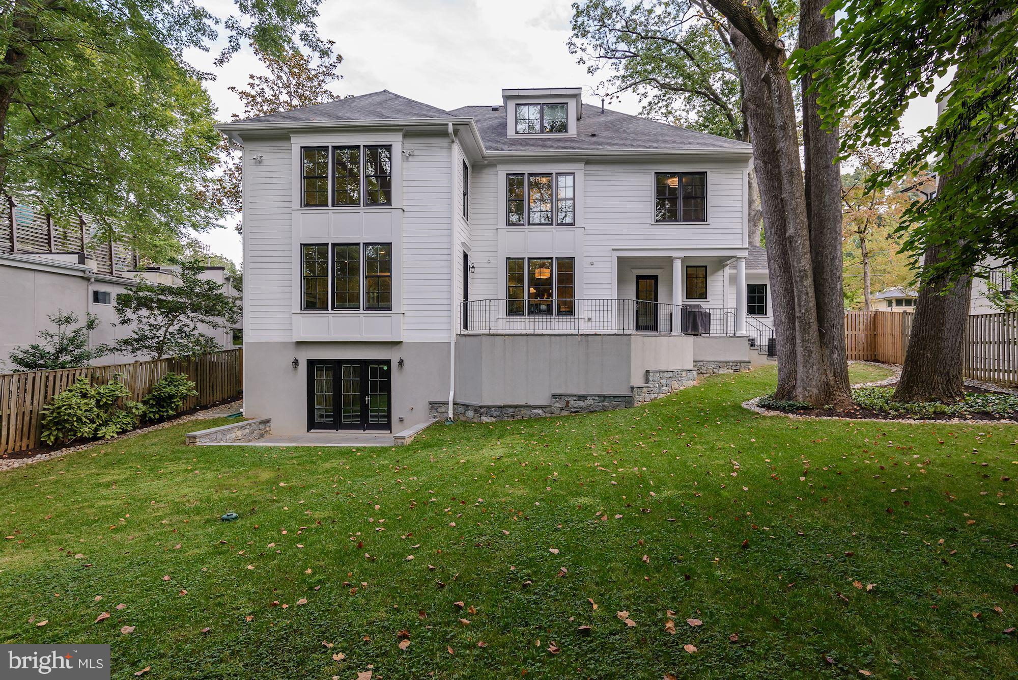 SOMERSET HEIGHTS - Residential