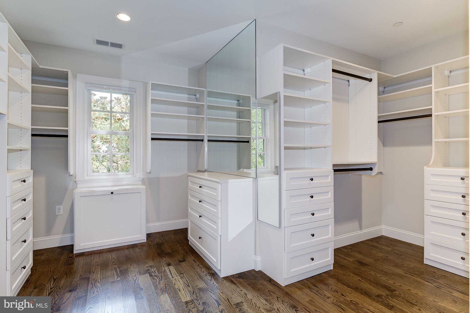 SOMERSET HEIGHTS - Residential