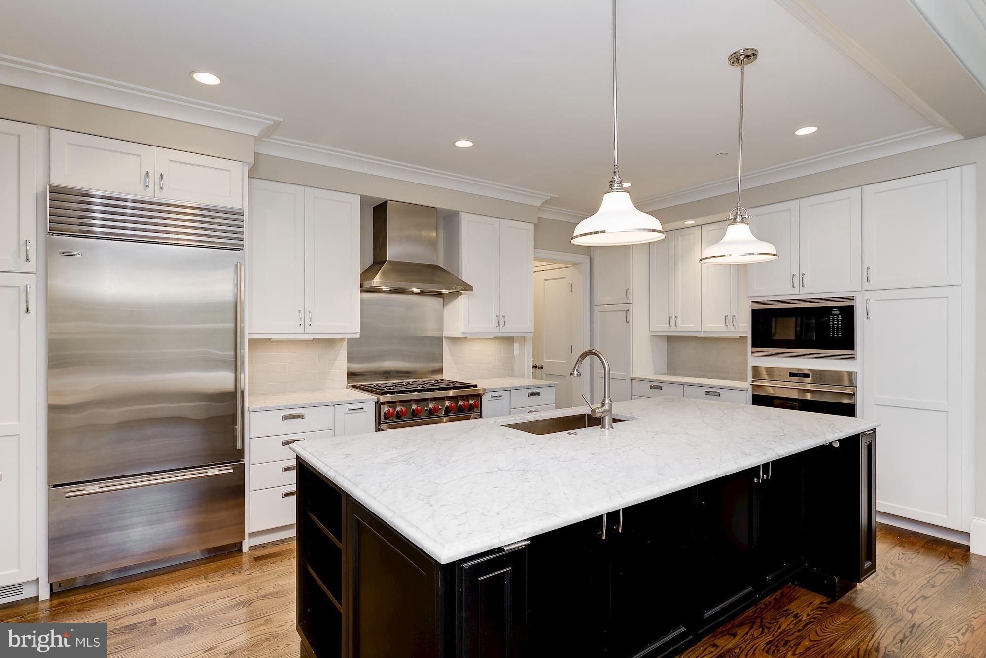 SOMERSET HEIGHTS - Residential